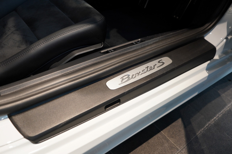 ポルシェ ボクスター(Type981) S PDK スポクロ スポーツテールパイプ スポーツステア 20インチCarreraSホイール 中古車 中古車