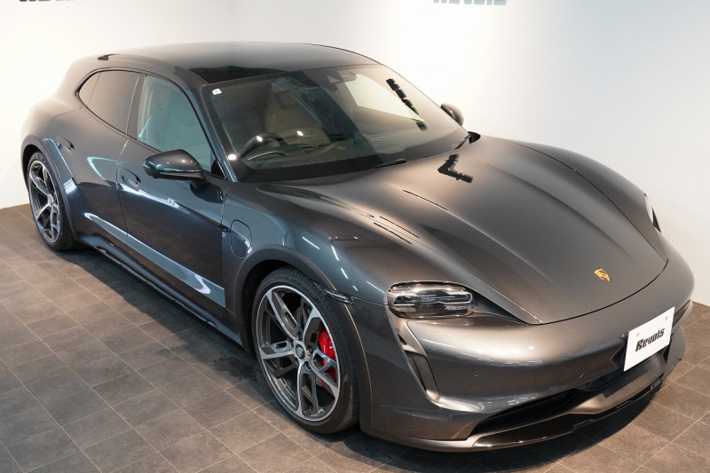 ポルシェ タイカン クロスツーリスモ 4S 1オーナー OP334 スポクロ ツートーンスムースレザー リアアクスルステア パワステプラス パノラマルーフ バルカノグレー 中古車 中古車