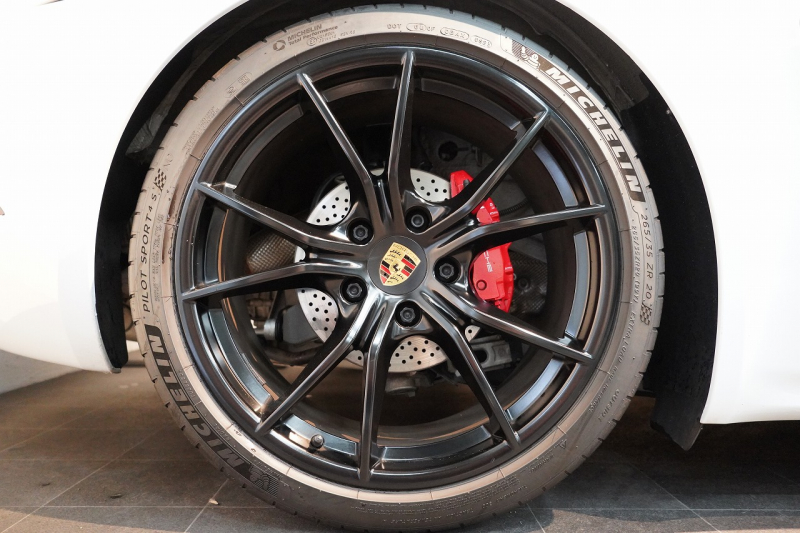 ポルシェ 718 ボクスター GTS 2.5 PDK 延長保証付 キャララホワイトメタリック PDLSティンテッドヘッドライト ロールオーバーバー同色塗装 中古車 中古車