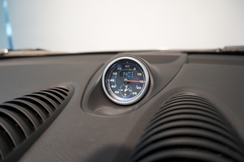 ポルシェ 718 ボクスター GTS 2.5 PDK 延長保証付 キャララホワイトメタリック PDLSティンテッドヘッドライト ロールオーバーバー同色塗装 中古車 中古車