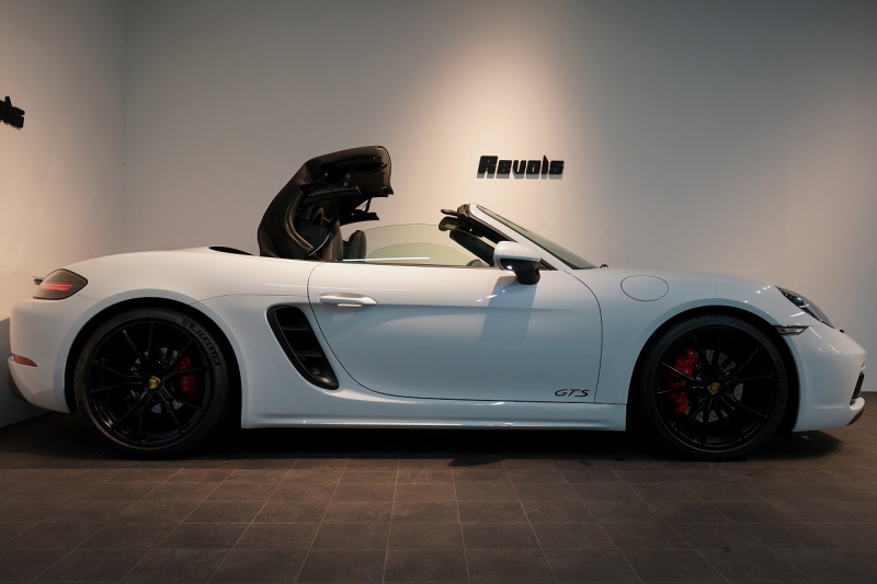 ポルシェ 718 ボクスター GTS 2.5 PDK 延長保証付 キャララホワイトメタリック PDLSティンテッドヘッドライト ロールオーバーバー同色塗装 中古車 中古車