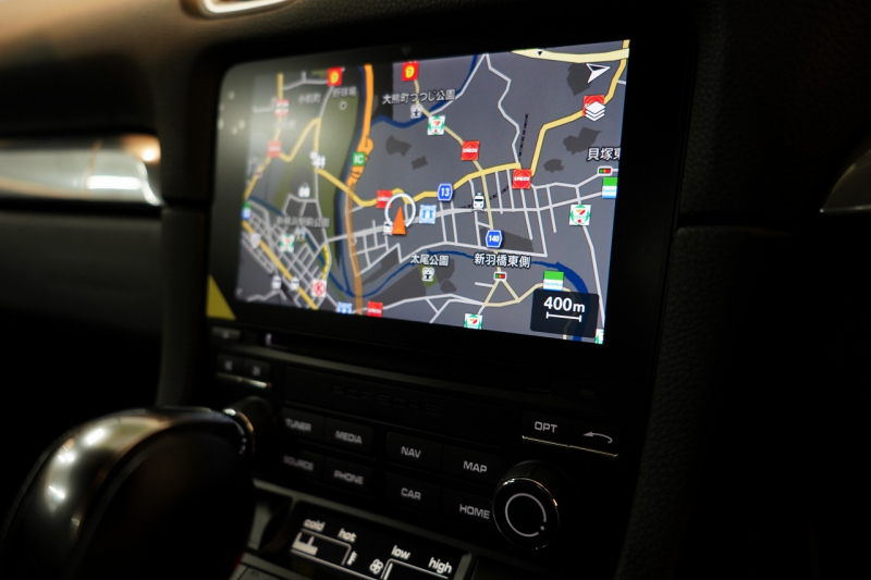 ポルシェ 718 ボクスター GTS 2.5 PDK 延長保証付 キャララホワイトメタリック PDLSティンテッドヘッドライト ロールオーバーバー同色塗装 中古車 中古車