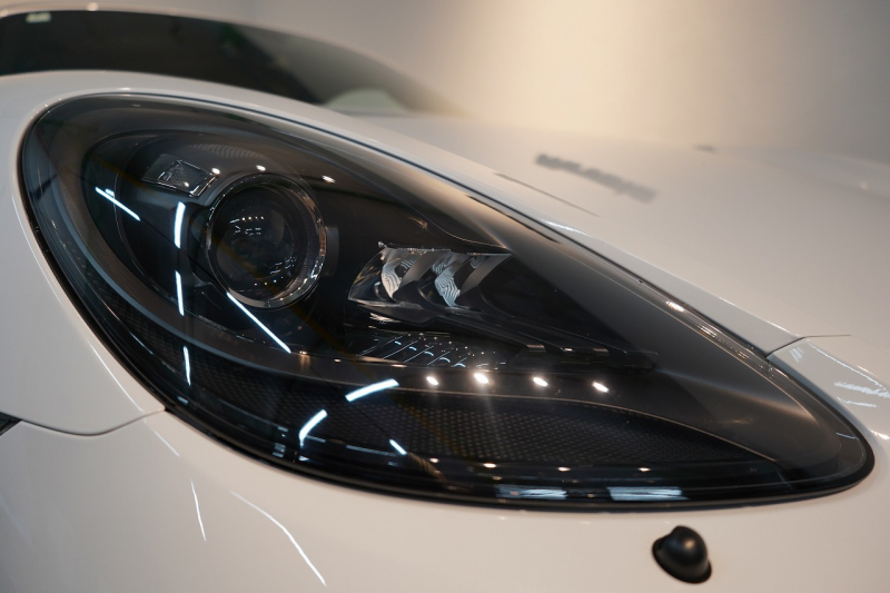 ポルシェ 718 ボクスター GTS 2.5 PDK 延長保証付 キャララホワイトメタリック PDLSティンテッドヘッドライト ロールオーバーバー同色塗装 中古車 中古車