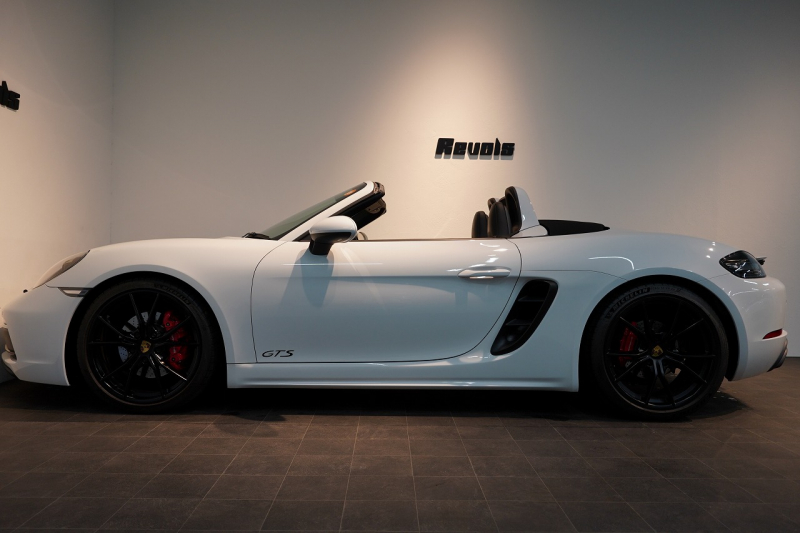 ポルシェ 718 ボクスター GTS 2.5 PDK 延長保証付 キャララホワイトメタリック PDLSティンテッドヘッドライト ロールオーバーバー同色塗装 中古車 中古車