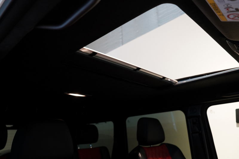 AMG Gクラス G63 左H designoエクスクルーシブインテリアPKG designoミスティックペイント 純正アンダーガード 中古車 中古車
