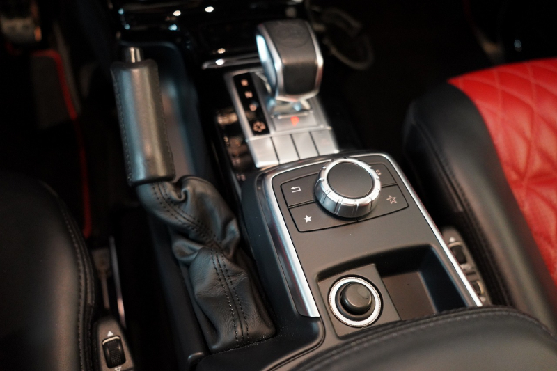 AMG Gクラス G63 左H designoエクスクルーシブインテリアPKG designoミスティックペイント 純正アンダーガード 中古車 中古車