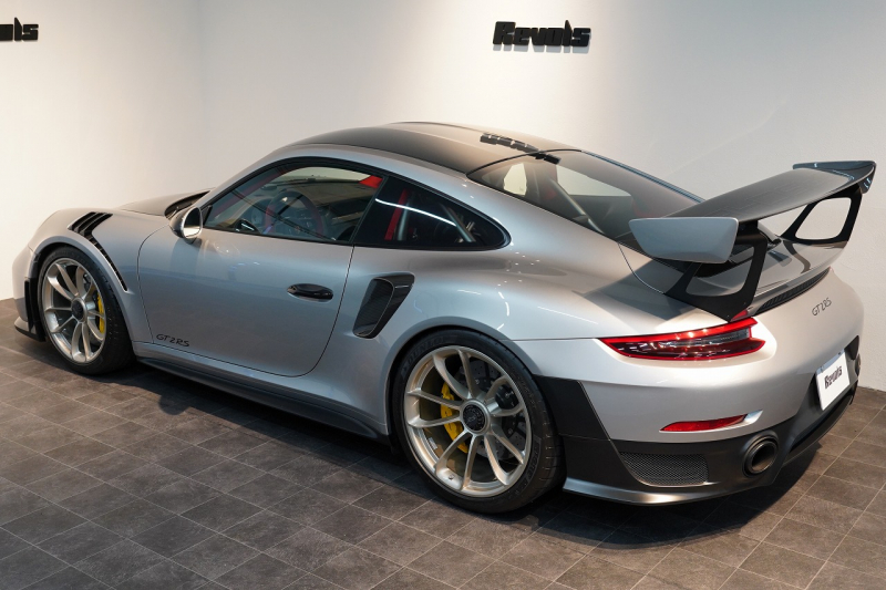 ポルシェ 911(Type991.2) GT2RS Weissach Package Fリフティング クラブスポーツ GTシルバー  中古車
