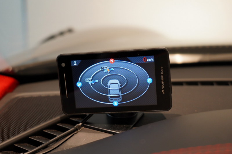 ポルシェ 911(Type991.2) GT2RS Weissach Package Fリフティング クラブスポーツ GTシルバー  中古車