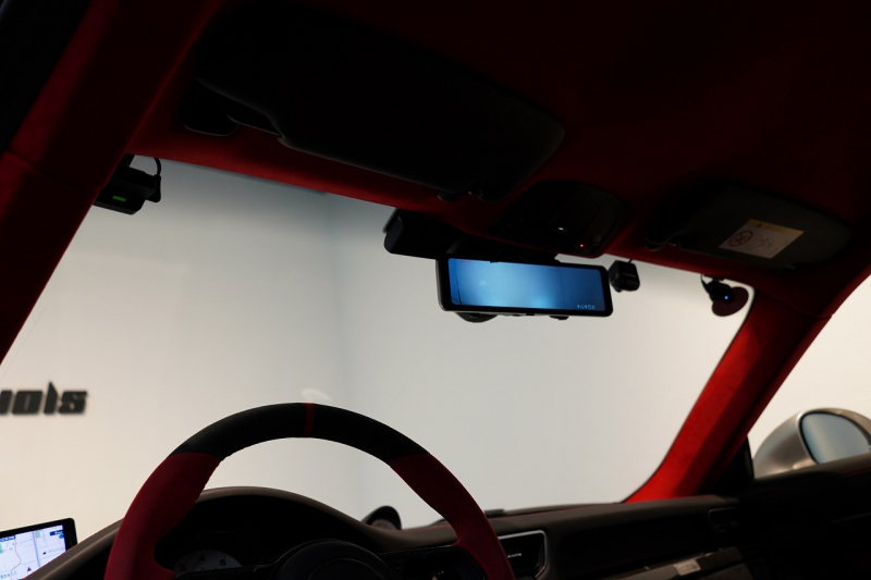 ポルシェ 911(Type991.2) GT2RS Weissach Package Fリフティング クラブスポーツ GTシルバー  中古車