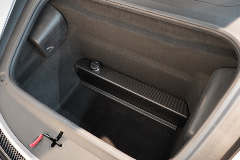 ポルシェ 911(Type991.2) GT2RS Weissach Package Fリフティング クラブスポーツ GTシルバー  中古車