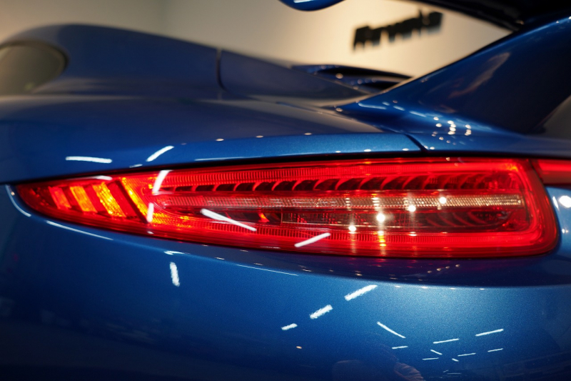 ポルシェ 911(Type991.1) Carrera 4S 7MT 左H 正規D車 スポクロ スポエグ スポーツステア カップエアロキット レザーインテリア シートベンチレーション 中古車 中古車