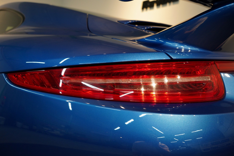 ポルシェ 911(Type991.1) Carrera 4S 7MT 左H 正規D車 スポクロ スポエグ スポーツステア カップエアロキット レザーインテリア シートベンチレーション 中古車 中古車