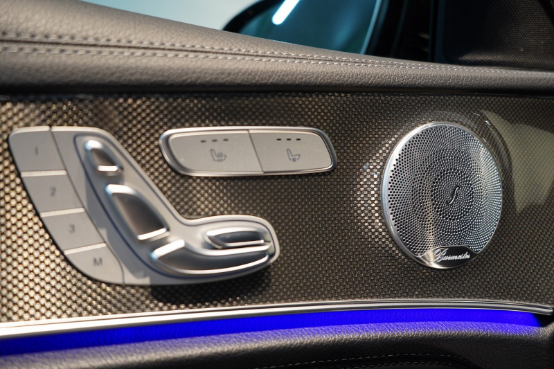 AMG Eクラス E53 4MATIC+ ステーションワゴン(ISG搭載モデル) エクスクルーシブパッケージ 20インチアルミホイール 中古車 中古車