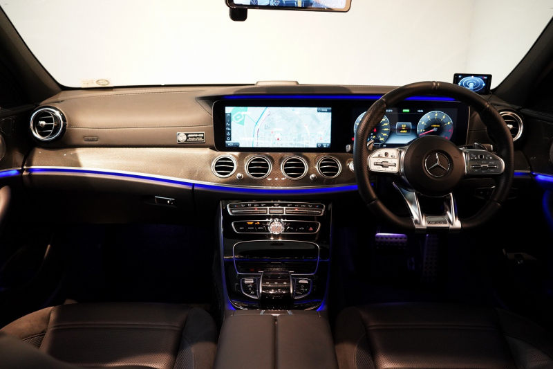 AMG Eクラス E53 4MATIC+ ステーションワゴン(ISG搭載モデル) エクスクルーシブパッケージ 20インチアルミホイール 中古車 中古車