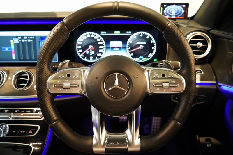 AMG Eクラス E53 4MATIC+ ステーションワゴン(ISG搭載モデル) エクスクルーシブパッケージ 20インチアルミホイール 中古車 中古車