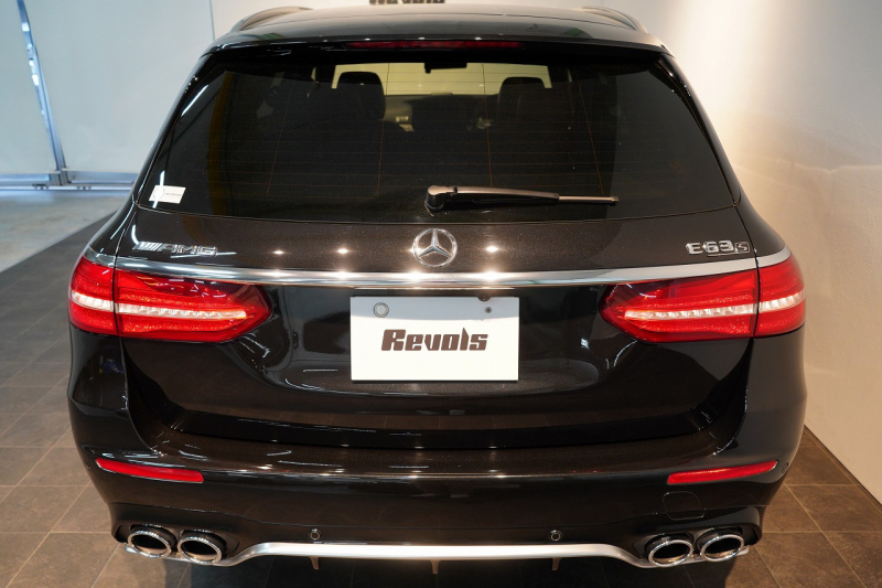 AMG Eクラス E53 4MATIC+ ステーションワゴン(ISG搭載モデル) エクスクルーシブパッケージ 20インチアルミホイール 中古車 中古車