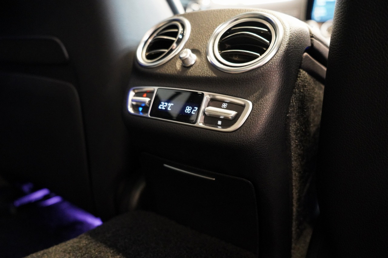 AMG Eクラス E53 4MATIC+ ステーションワゴン(ISG搭載モデル) エクスクルーシブパッケージ 20インチアルミホイール 中古車 中古車