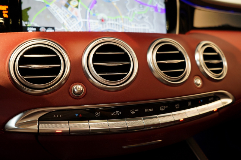 AMG Sクラス S550 4MATIC Coupe Edition1 左H 全国限定188台 20インチAMG鍛造ホイール スワロフスキークリスタル専用装備 レザーエクスクルーシブPKG 禁煙車 中古車 中古車
