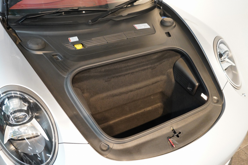 ポルシェ 911(Type991.1) Carrera 4S PDK スポクロ スポエグ ナチュラルレザーインテリア 20インチカレラクラシックホイール PASMスポーツシャシー BOSEサウンド 中古車 中古車