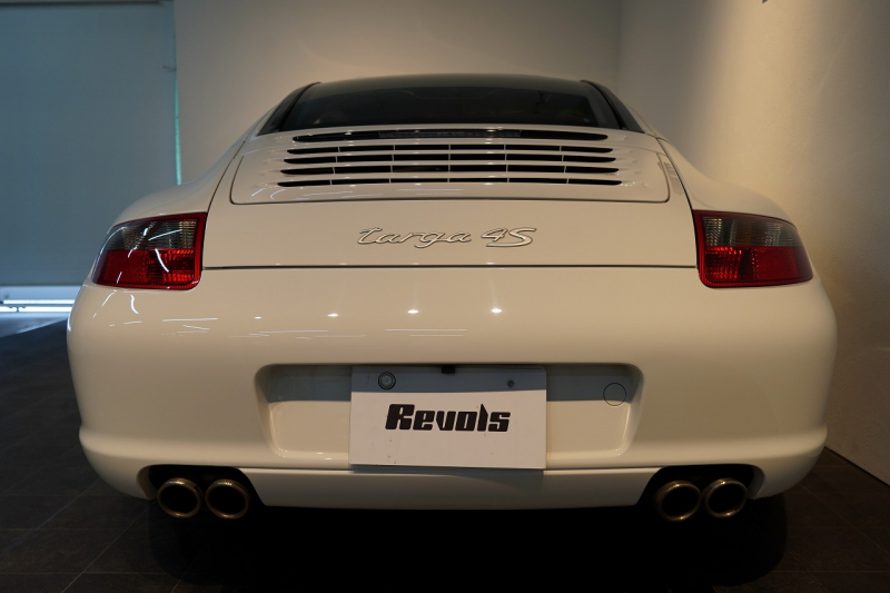 ポルシェ 911(Type997) Targa 4S TiptronicS 2オーナー車両 PC入庫22回 スポクロ オールレザーインテリア 12way電動シート キャララホワイト 中古車 中古車