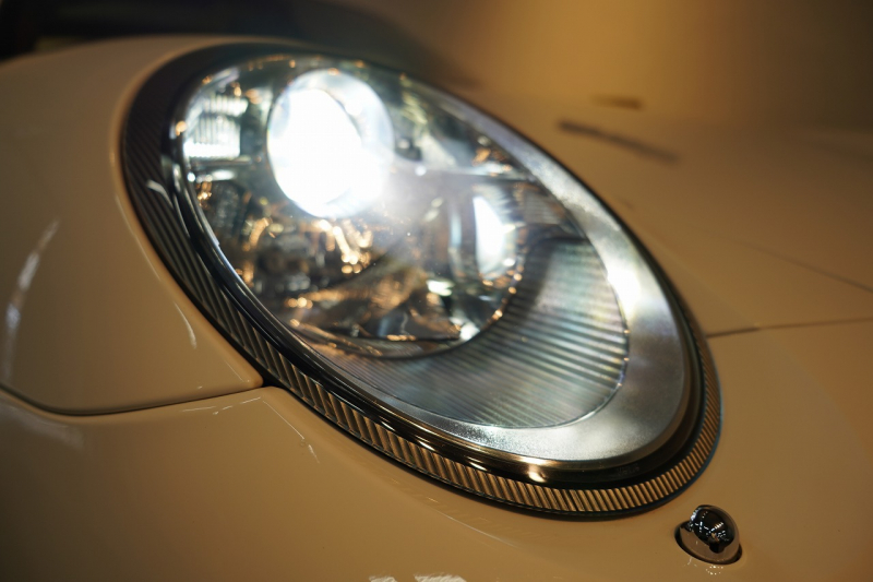ポルシェ 911(Type997) Targa 4S TiptronicS 2オーナー車両 PC入庫22回 スポクロ オールレザーインテリア 12way電動シート キャララホワイト 中古車 中古車