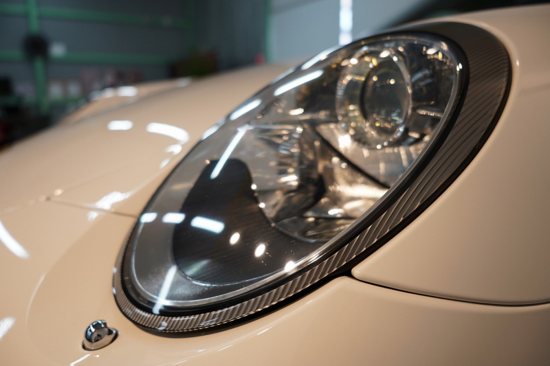 ポルシェ 911(Type997) Targa 4S TiptronicS 2オーナー車両 PC入庫22回 スポクロ オールレザーインテリア 12way電動シート キャララホワイト 中古車 中古車