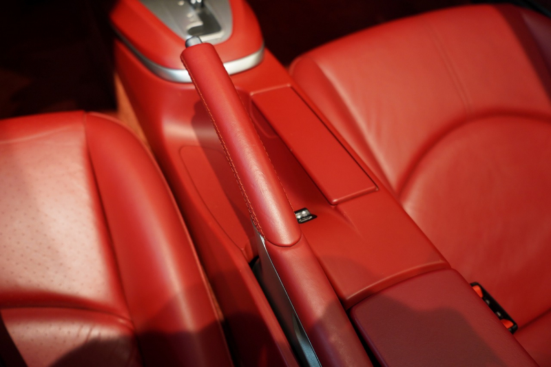 ポルシェ 911(Type997) Targa 4S TiptronicS 2オーナー車両 PC入庫22回 スポクロ オールレザーインテリア 12way電動シート キャララホワイト 中古車 中古車
