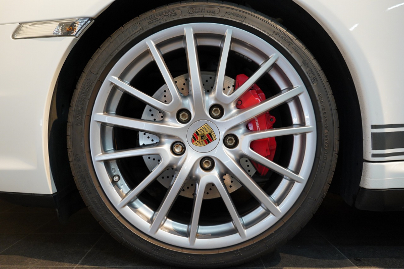 ポルシェ 911(Type997) Targa 4S TiptronicS 2オーナー車両 PC入庫22回 スポクロ オールレザーインテリア 12way電動シート キャララホワイト 中古車 中古車