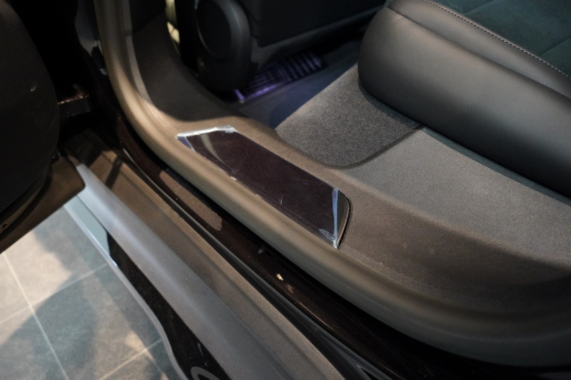 ポルシェ タイカン GTS 4+1シート 延長保証＆PSMP付 スポクロ 21インチRSSpyderホイール 固定式パノラマルーフ BOSEサウンド パワステプラス 中古車 中古車