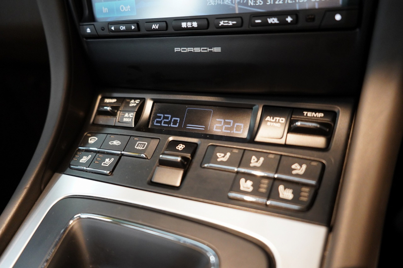 ポルシェ ボクスター(Type981) GTS PDK ナチュラルレザーインテリア 18way電動シート シートベンチレーター PDLS+バイキセノンヘッドランプ エントリー＆ドライブ 中古車 中古車