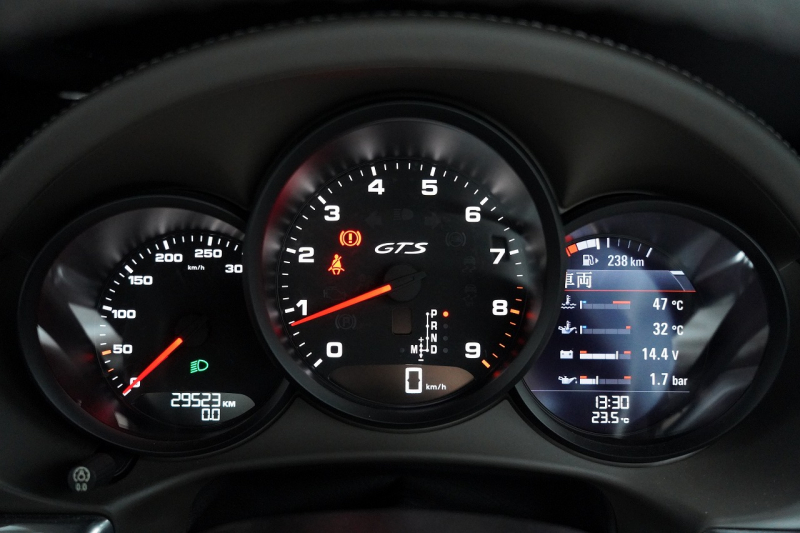 ポルシェ ボクスター(Type981) GTS PDK ナチュラルレザーインテリア 18way電動シート シートベンチレーター PDLS+バイキセノンヘッドランプ エントリー＆ドライブ 中古車 中古車