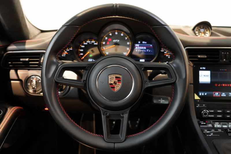 ポルシェ 911(Type991.2) GT3 Touring Package 6MT 左H OP422 延長保証 PCCB Fリフト レザーインテリア LEDヘッドライト スポクロ 中古車 中古車