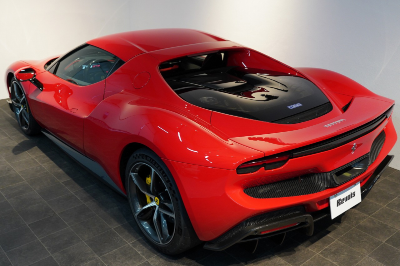 フェラーリ 296GTB ASSETTOFIORANOPACKAGE 中古車 中古車