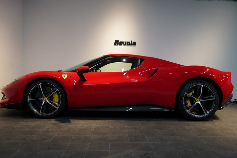 フェラーリ 296GTB ASSETTOFIORANOPACKAGE 中古車 中古車