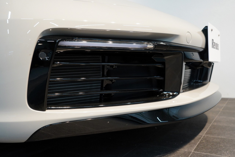 ポルシェ 911(Type992) Carrera S PDK 1オーナー スポクロ スポエグ オールレザー OP500 中古車 中古車