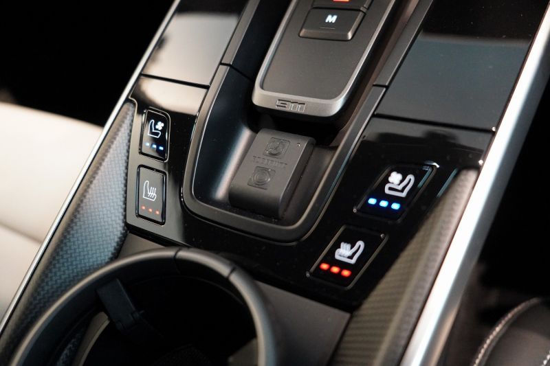 ポルシェ 911(Type992) Carrera S PDK 1オーナー スポクロ スポエグ オールレザー OP500 中古車 中古車