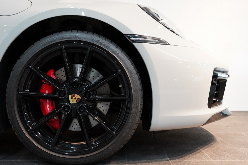 ポルシェ 911(Type992) Carrera S PDK 1オーナー スポクロ スポエグ オールレザー OP500 中古車 中古車