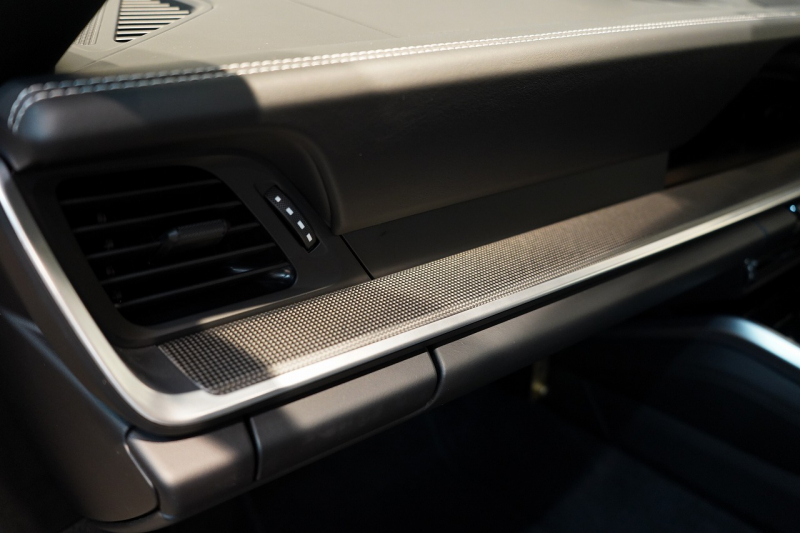 ポルシェ 911(Type992) Carrera S PDK 1オーナー スポクロ スポエグ オールレザー OP500 中古車 中古車