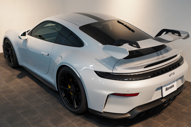 ポルシェ 911(Type992) GT3 PDK 後期モデル(Type992.2) 1オーナー OP407 PCCB フロントリフト HDマトリックスLEDヘッドライト(ティンテッド) クロノPKG 中古車 中古車