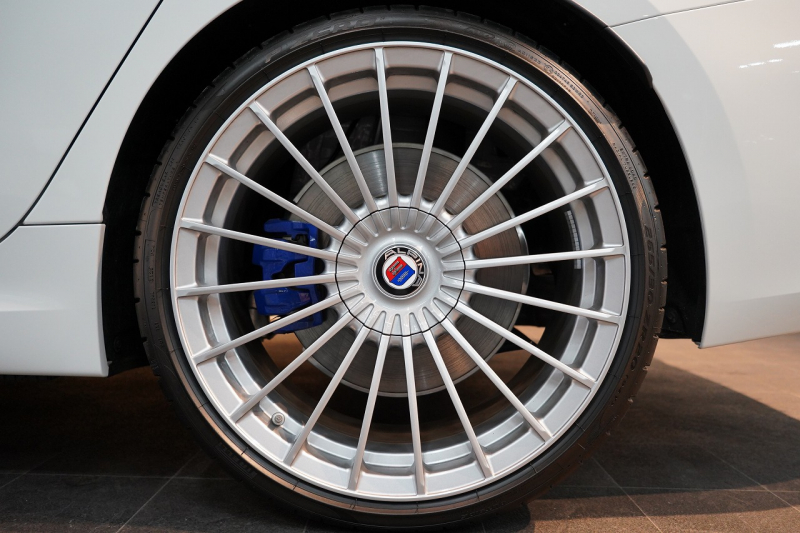 アルピナ D3 S BITURBO Turing 1オーナー OP277万 アルピナラグジュアリーパック パノラマルーフ サテンエクステリアライン 中古車 中古車
