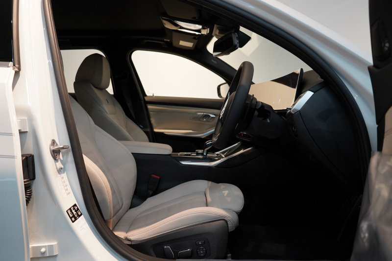 アルピナ D3 S BITURBO Turing 1オーナー OP277万 アルピナラグジュアリーパック パノラマルーフ サテンエクステリアライン 中古車 中古車
