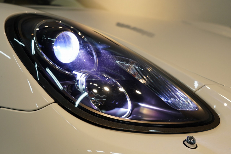 ポルシェ ボクスター(Type981) PDK 赤幌 ルクソールベージュインテリア スポーツステアリング スポーツテールパイプ 中古車 中古車