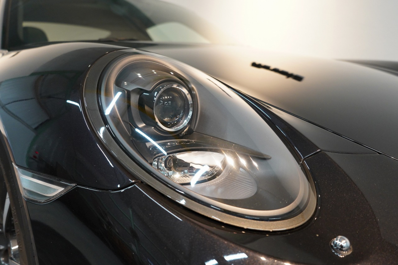 ポルシェ 911(Type991.1) Carrera S PDK スポーツクロノ スポーツエグゾースト ガラスSR オールレザー 延長保証令和6年6月 中古車 中古車