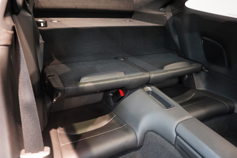 ポルシェ 911(Type991.1) Carrera S PDK スポーツクロノ スポーツエグゾースト ガラスSR オールレザー 延長保証令和6年6月 中古車 中古車