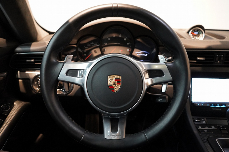 ポルシェ 911(Type991.1) Carrera S PDK スポーツクロノ スポーツエグゾースト ガラスSR オールレザー 延長保証令和6年6月 中古車 中古車