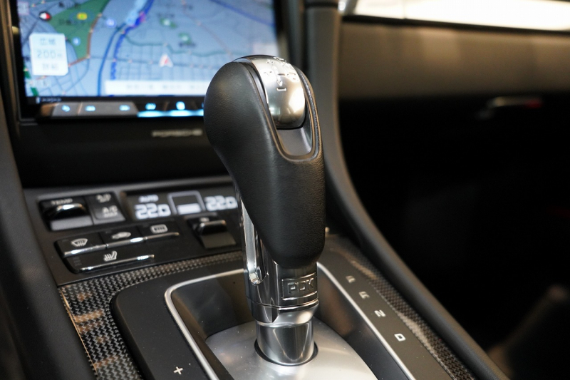 ポルシェ 911(Type991.1) Carrera S PDK スポーツクロノ スポーツエグゾースト ガラスSR オールレザー 延長保証令和6年6月 中古車 中古車