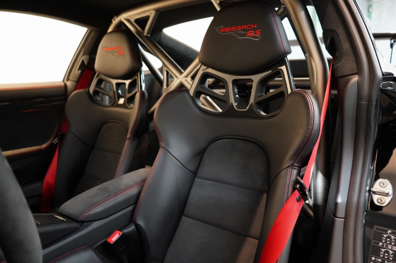 ポルシェ 911(Type991.2) GT2RS オプション493万 ヴァイザッハPKG レザーインテリア×レッドステッチ 中古車 中古車