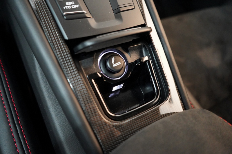 ポルシェ 911(Type991.2) GT2RS オプション493万 ヴァイザッハPKG レザーインテリア×レッドステッチ 中古車 中古車