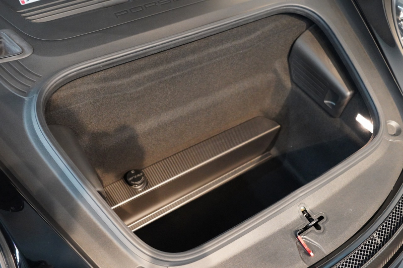 ポルシェ 911(Type991.2) GT2RS オプション493万 ヴァイザッハPKG レザーインテリア×レッドステッチ 中古車 中古車