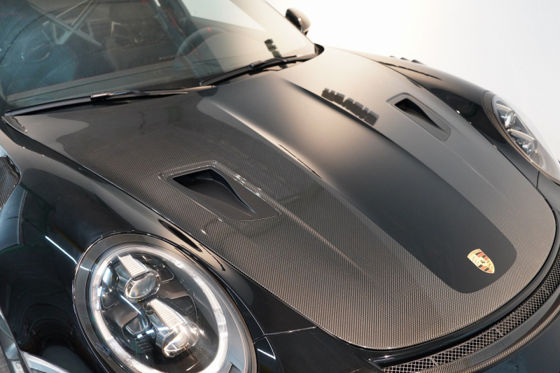 ポルシェ 911(Type991.2) GT2RS オプション493万 ヴァイザッハPKG レザーインテリア×レッドステッチ 中古車 中古車